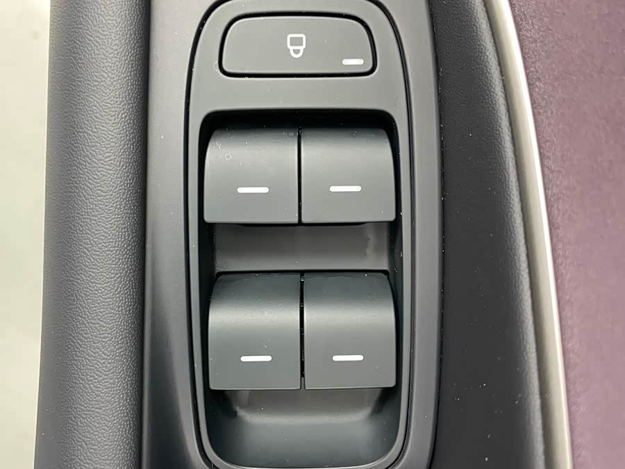 MI SU7 2024 car image #11