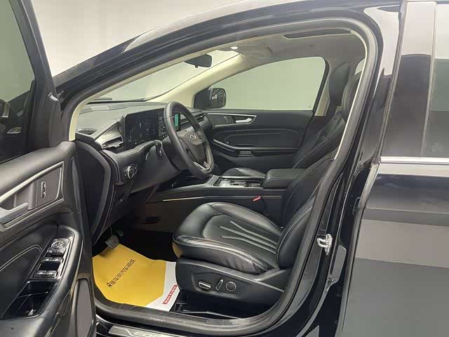 Ford Edge 2021 car image #11
