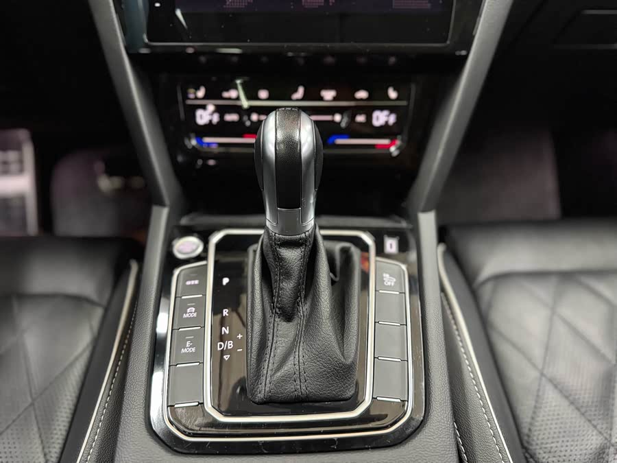 Volkswagen Magotan GTE 2023 car image #11