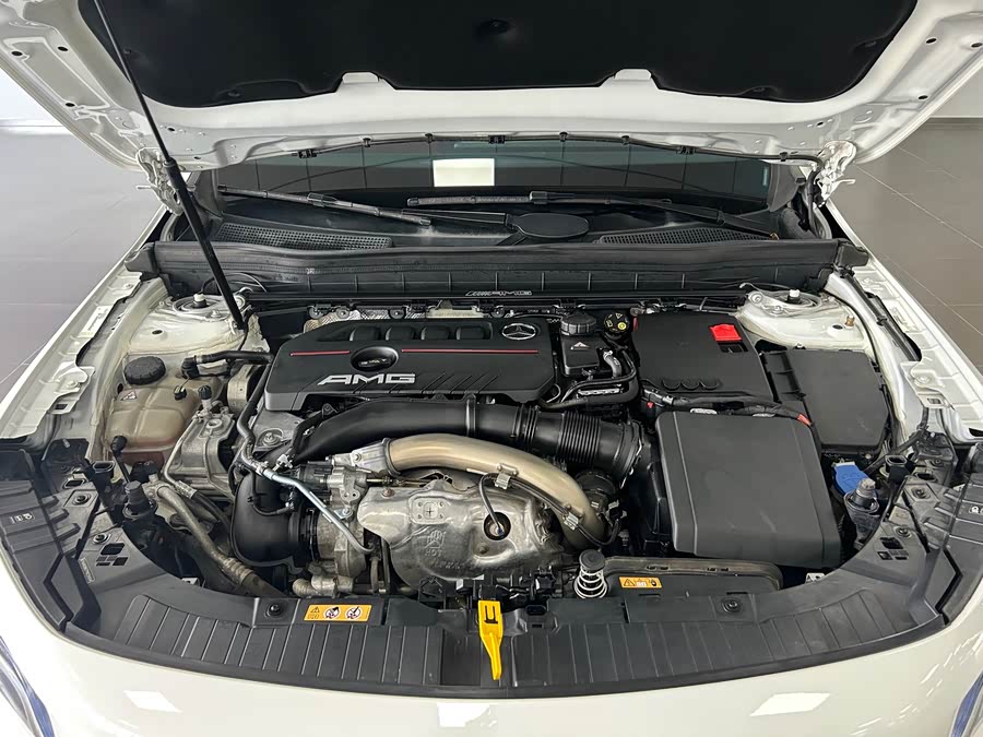 Mercedes-Benz GLB AMG 2023 immagine di auto #11