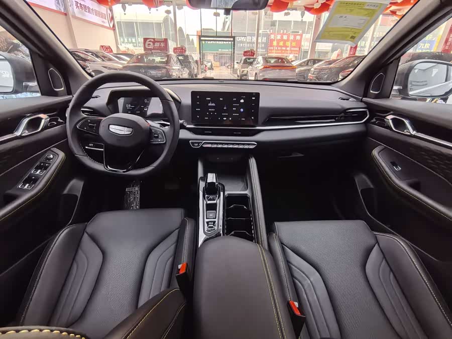 GEELY Coolray 2025 car image #11