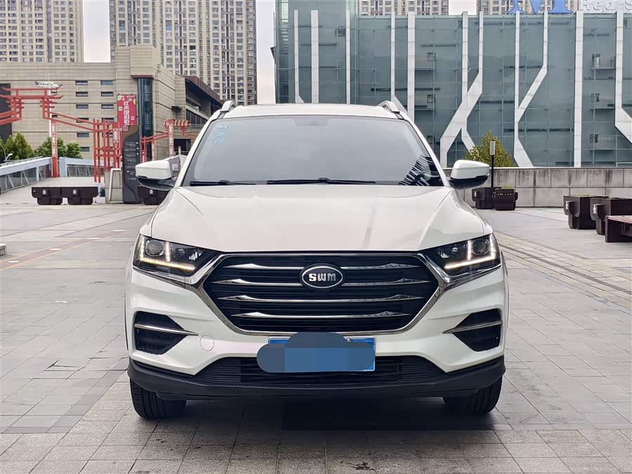 SWM斯威汽车 SWM斯威G01 2018 #11 SWM斯威汽车 SWM斯威G01 2018 汽车图片 #11