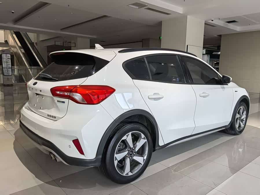 Ford Focus Active 2020 #11 Ford Focus Active 2020 immagine di auto #11