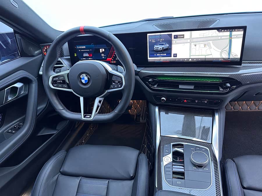 BMW M240i 2025 immagine di auto #11