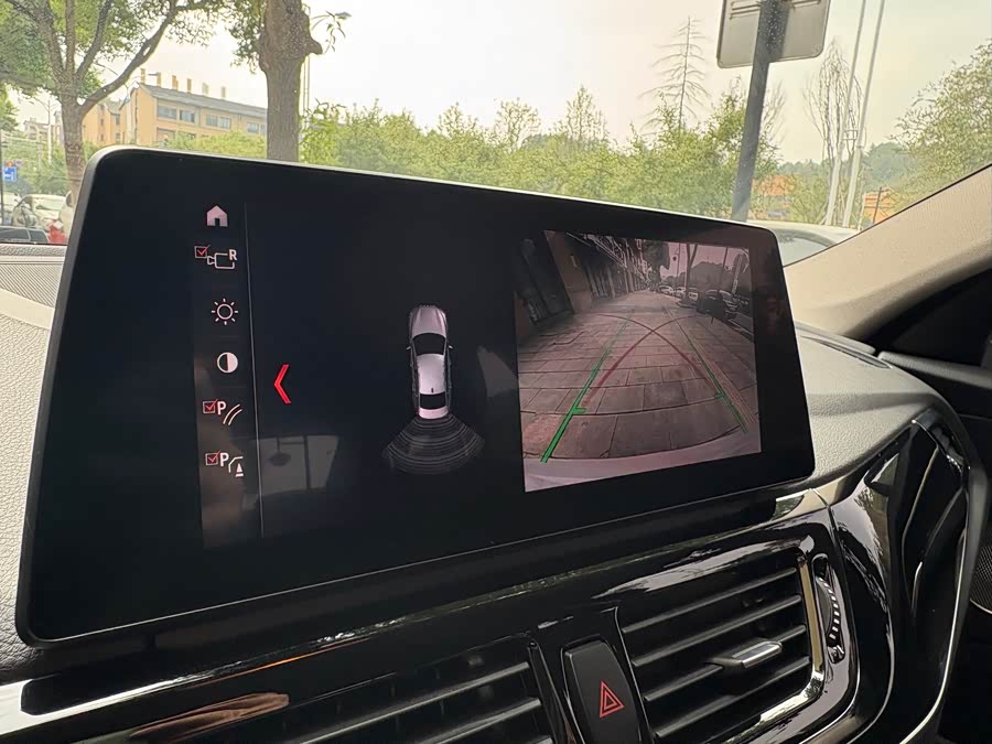 BMW 1 Series 2021 car image #11