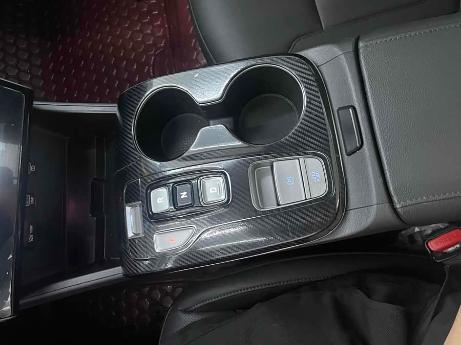 Hyundai Tucson 2022 car image #11