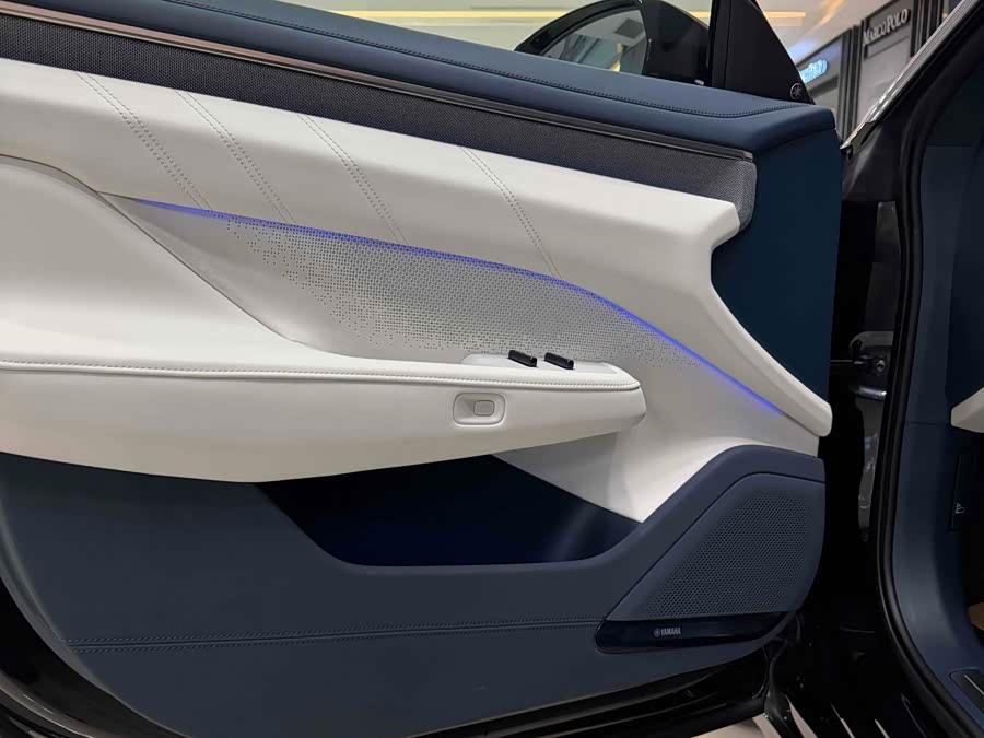 极氪 极氪001 2025 汽车图片 #11