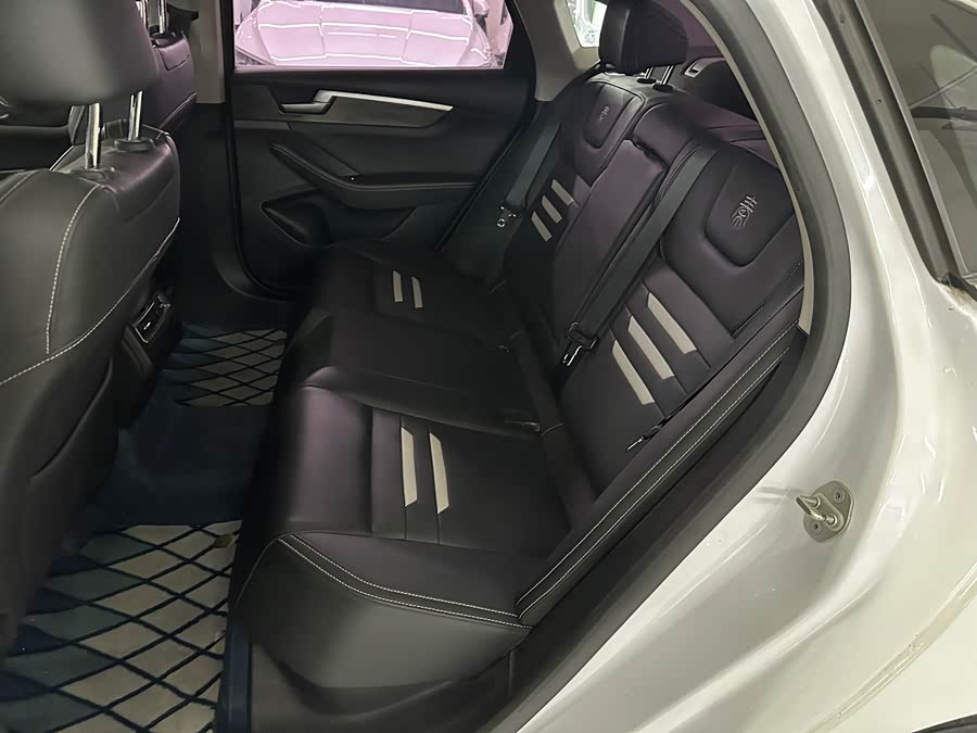 BYD Qin Pro New Energy 2019 #11 BYD Qin Pro New Energy 2019 car image #11