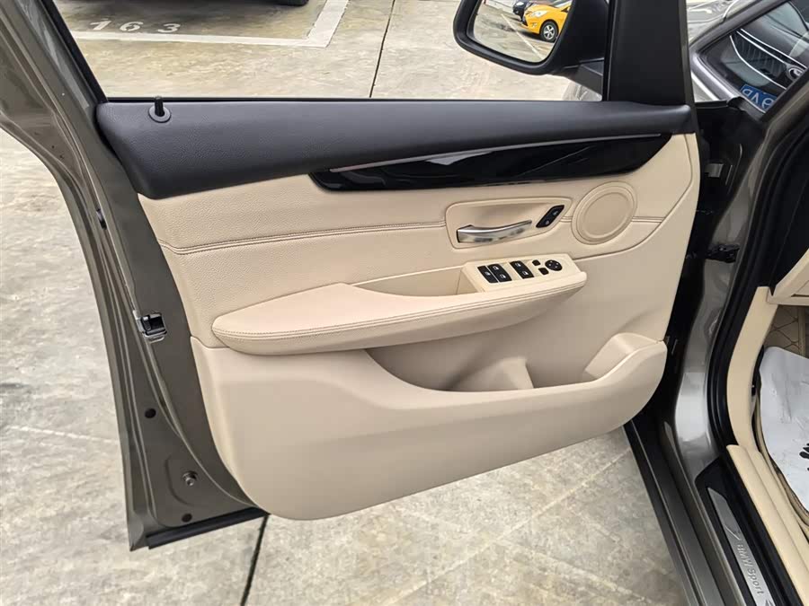 BMW 2 Series Tourer (Imported) 2015 car image #11