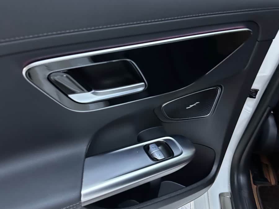 Mercedes-Benz C Class New Energy 2025 #11 Mercedes-Benz C Class New Energy 2025 car image #11