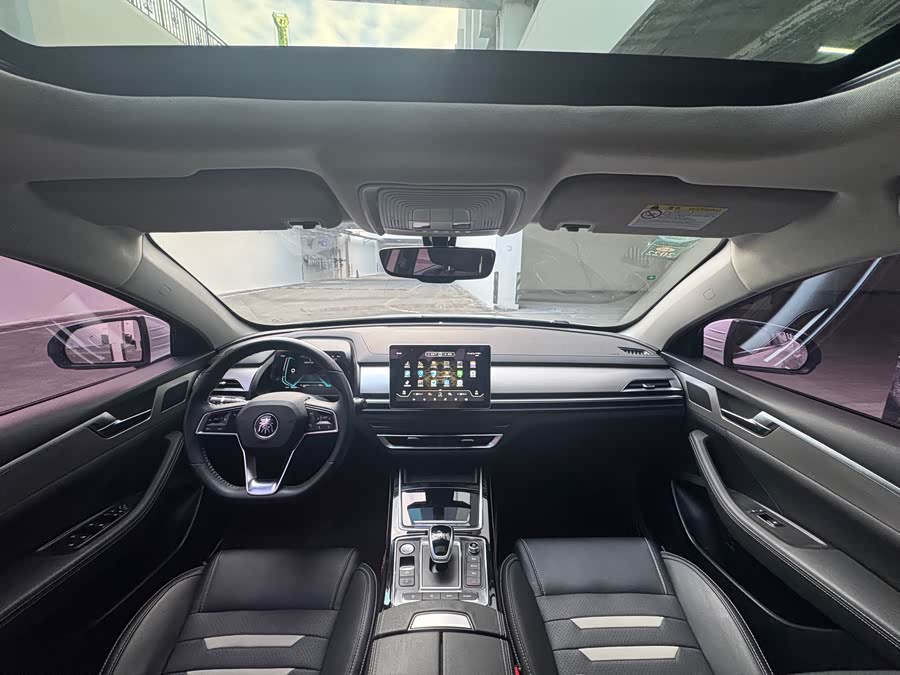 BYD Qin Pro New Energy 2020 #11 BYD Qin Pro New Energy 2020 immagine di auto #11