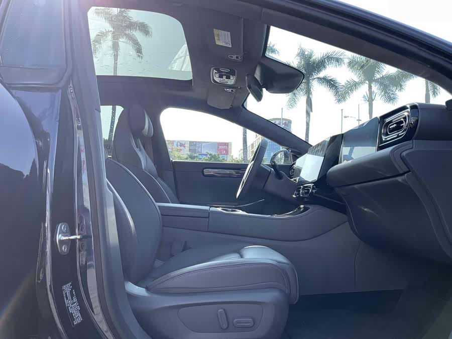 零跑汽车 零跑C01 2022 汽车图片 #11