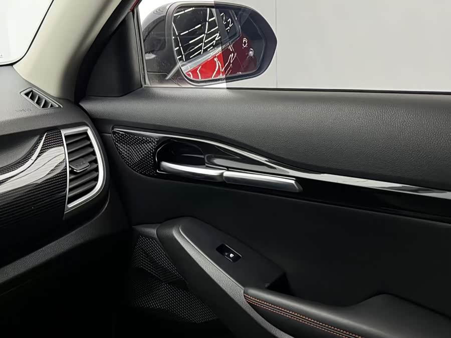 Kia Stonic 2021 car image #11