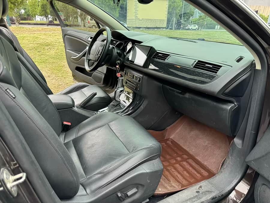 Citroen C5 2014 car image #11