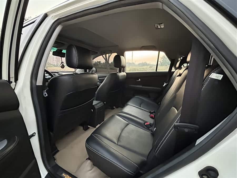 BYD S6 2013 #11 BYD S6 2013 car image #11