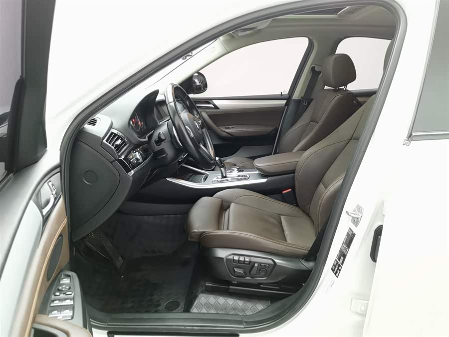 BMW X4 2017 car image #11