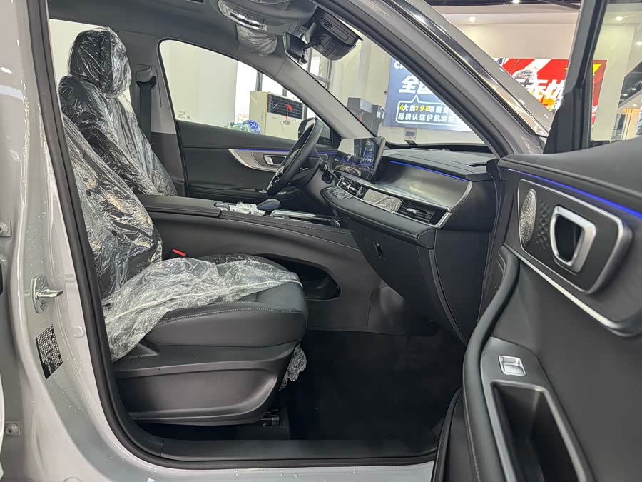 Chery Tiggo 8 PRO New Energy 2025 #11 Chery Tiggo 8 PRO New Energy 2025 car image #11