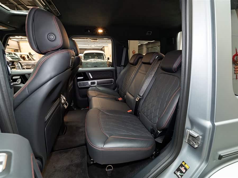 Mercedes-Benz 2024 car image #11