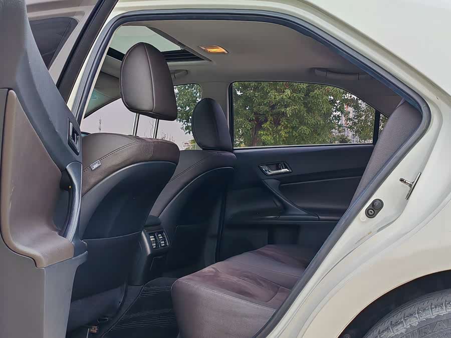 Toyota Reiz 2016 #11 Toyota Reiz 2016 immagine di auto #11