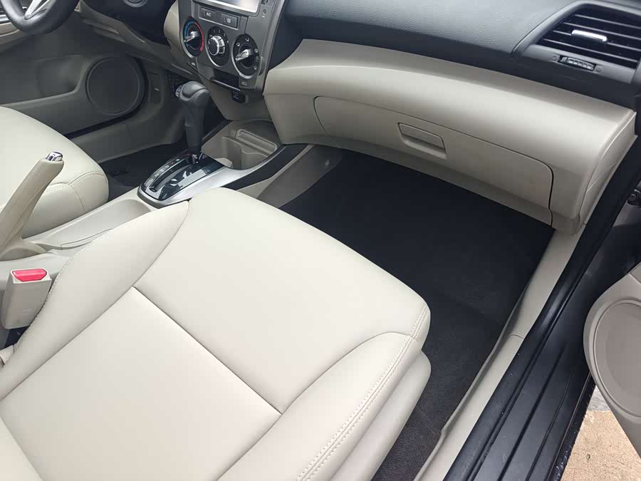 Honda City Classic 2014 #11 Honda City Classic 2014 car image #11