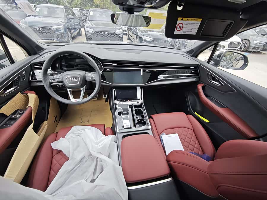 Audi SQ7 #11 Audi SQ7 car image #11