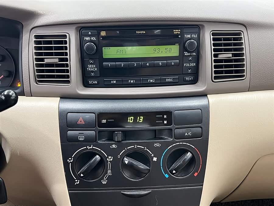 Toyota Reiz 2010 immagine di auto #11