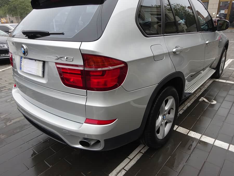 BMW X5 (Imported) 2011 imagen de coche #11