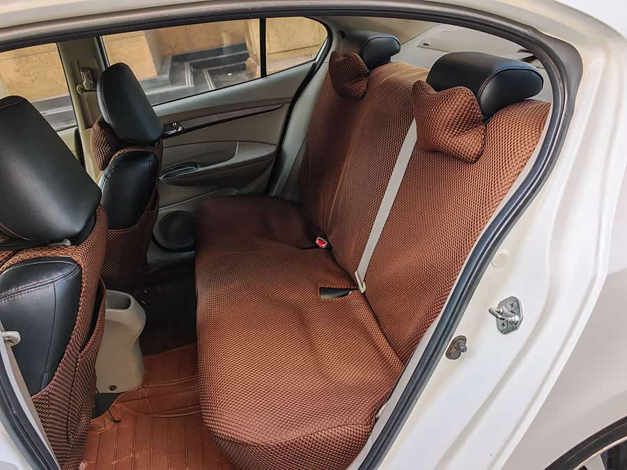 Honda City Classic 2012 immagine di auto #11