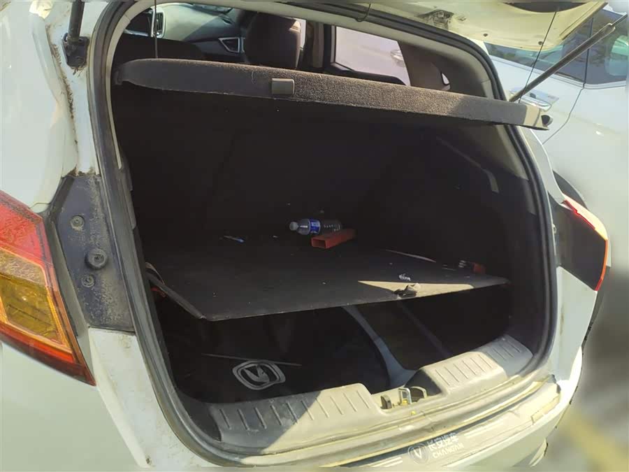 Changan Eado XT 2017 изображение автомобиля #11