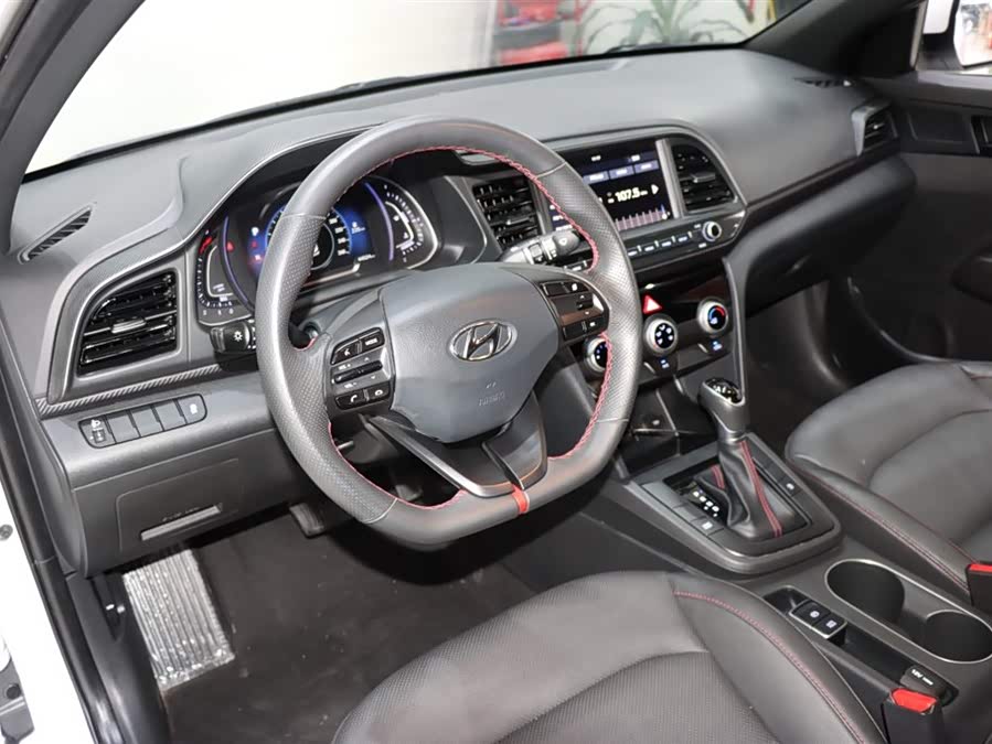 Hyundai Elantra AD 2020 car image #11