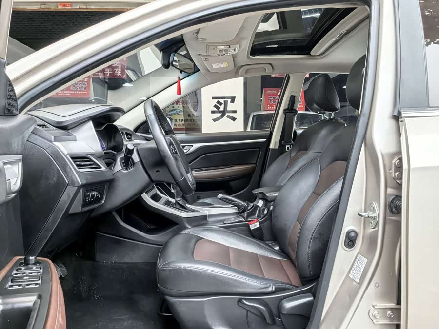 GEELY Vision 2018 car image #11