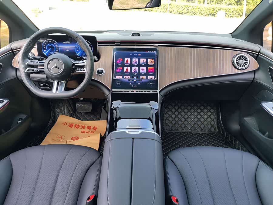 Mercedes-Benz EQE Class 2023 car image #11