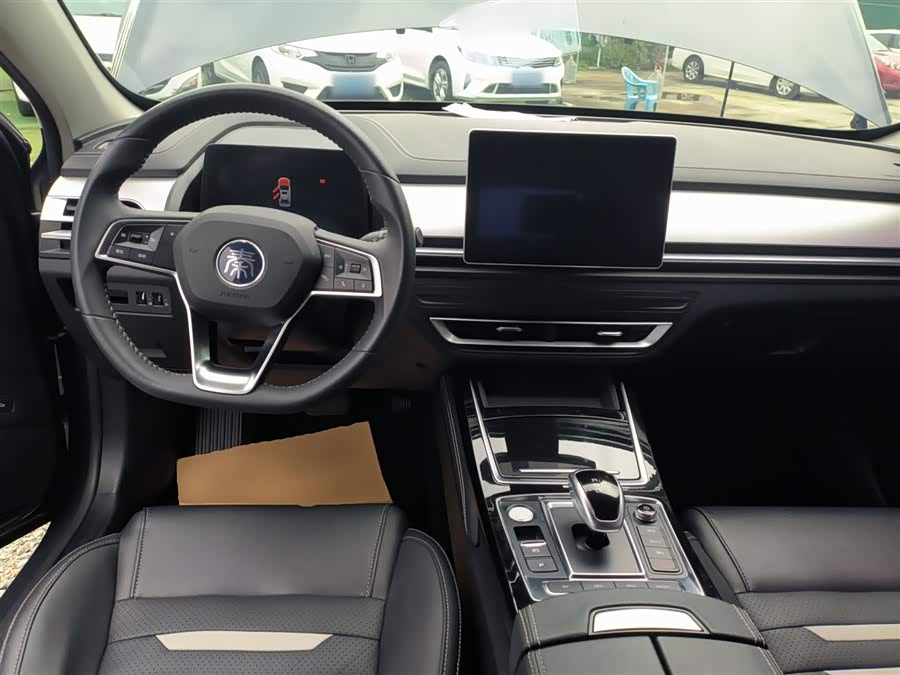 BYD Qin Pro New Energy 2020 immagine di auto #11