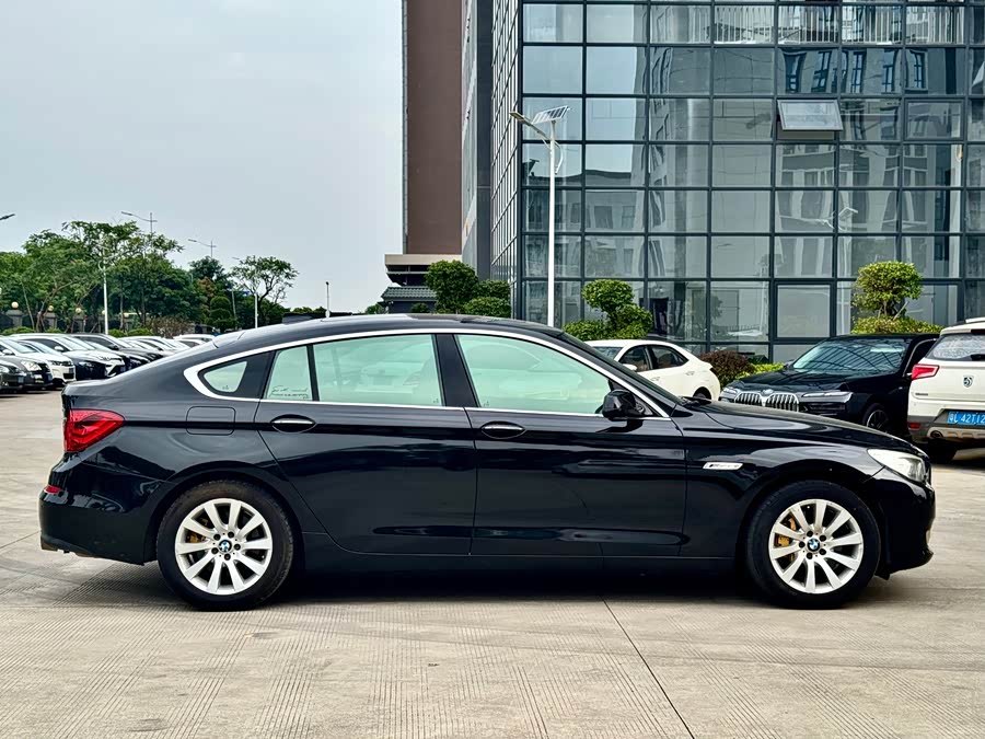 BMW 5 Series GT 2010 #11 BMW 5 Series GT 2010 immagine di auto #11