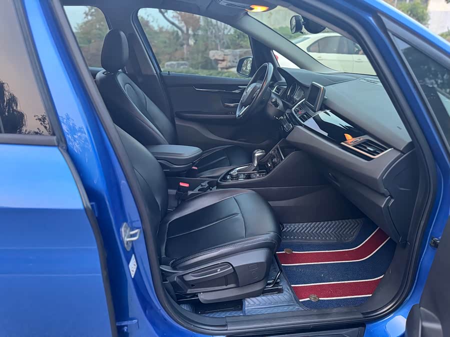 BMW 2 Series Tourer 2018 #11 BMW 2 Series Tourer 2018 immagine di auto #11