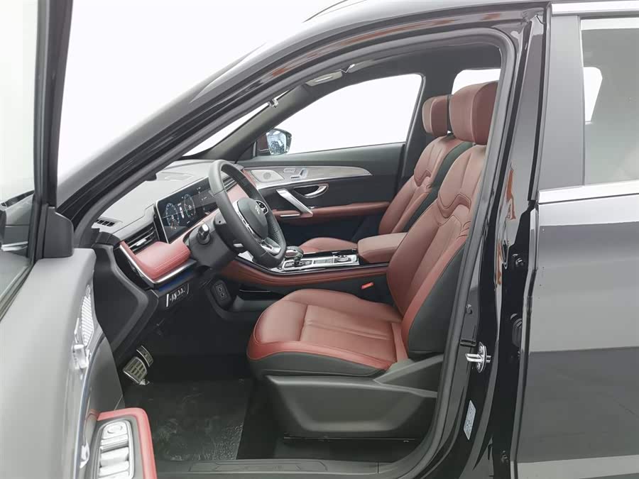 Jetour X70 C-DM 2025 #11 Jetour X70 C-DM 2025 car image #11