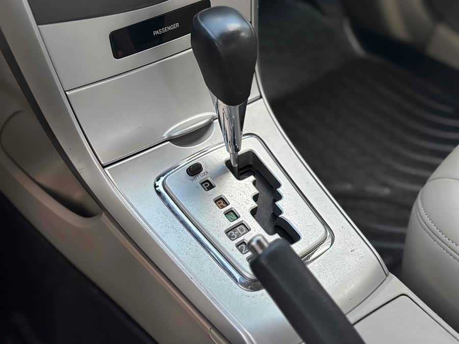 丰田 卡罗拉 2010 汽车图片 #11