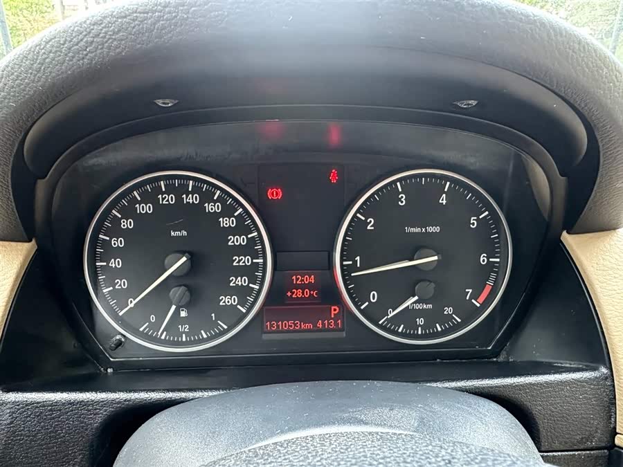 BMW X1 (Imported) 2012 car image #11