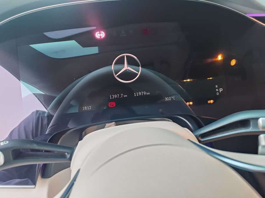 Mercedes-Benz EQS Class 2022 car image #11