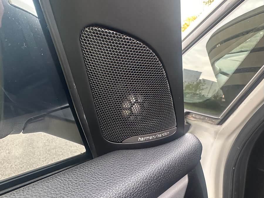 BMW 2 Series Gran Tourer 2015 car image #11