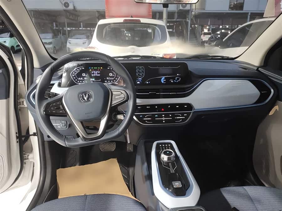 Changan BenBen E-Star 2023 car image #11