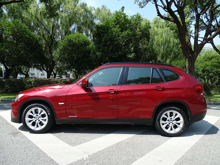 BMW X1 (Imported) 2011 imagem de carro #11