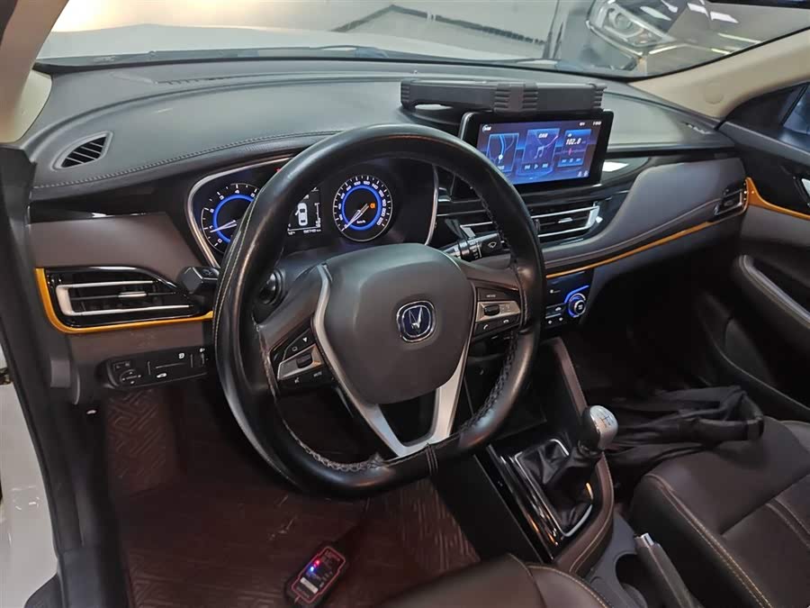 Changan Eado DT 2019 car image #11