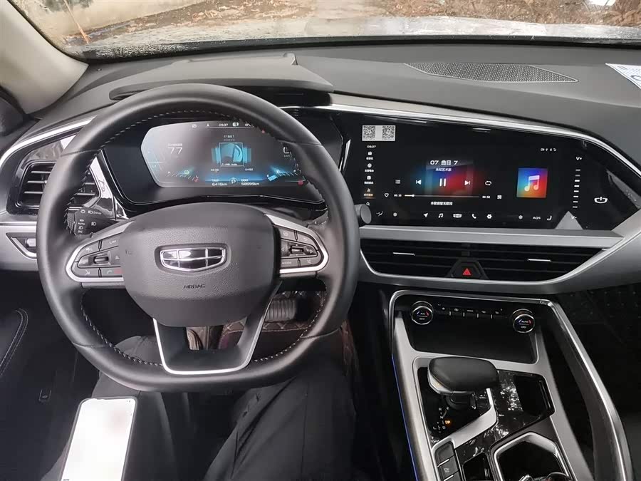 GEELY Tugella New Energy 2019 car image #11