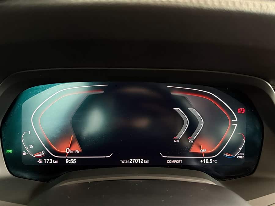 BMW X5 2022 car image #11