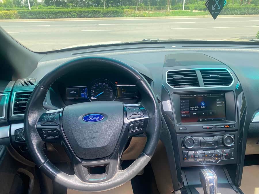 Ford Explorer (Imported) 2016 #11 Ford Explorer (Imported) 2016 imagen de coche #11