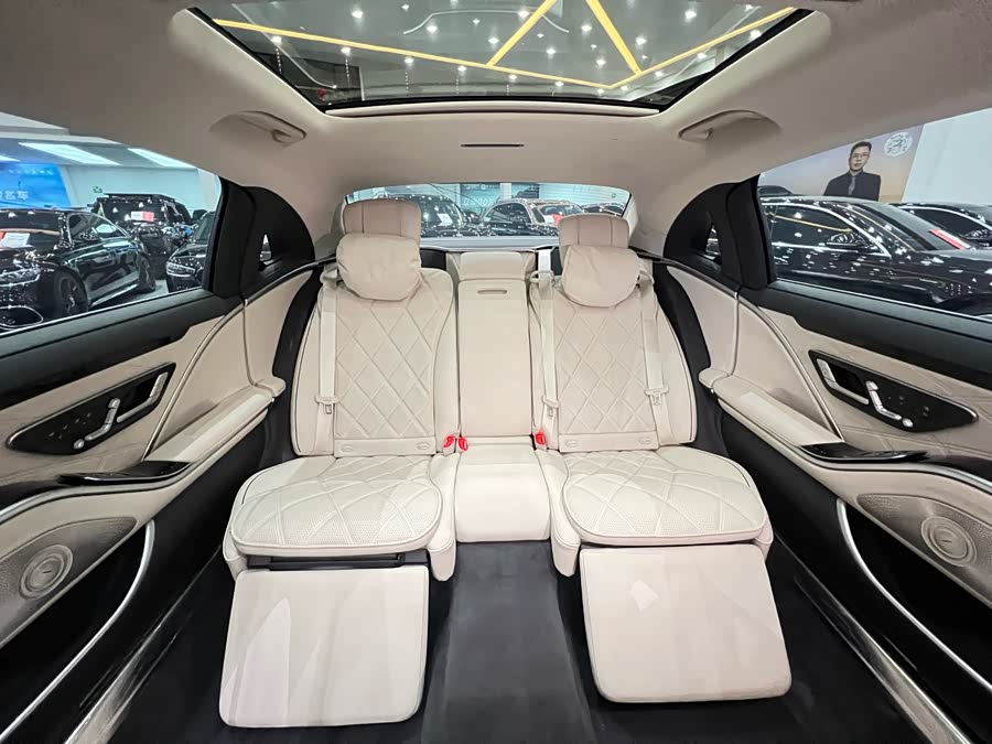 Mercedes-Benz Maybach S Class 2025 car image #11