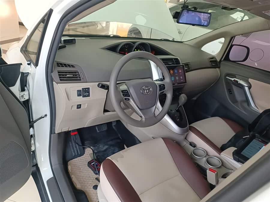 Toyota Reiz 2016 #11 Toyota Reiz 2016 immagine di auto #11