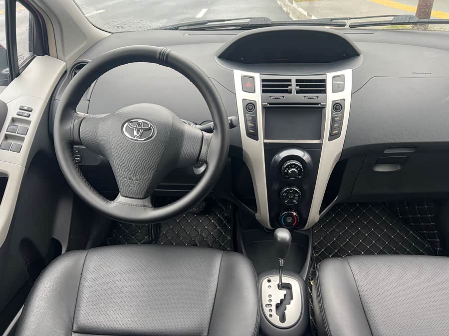 丰田 雅力士 2011 汽车图片 #11