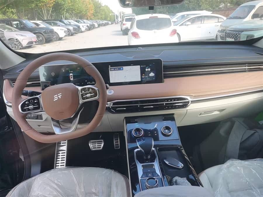 Jetour X70 C-DM 2025 #11 Jetour X70 C-DM 2025 car image #11